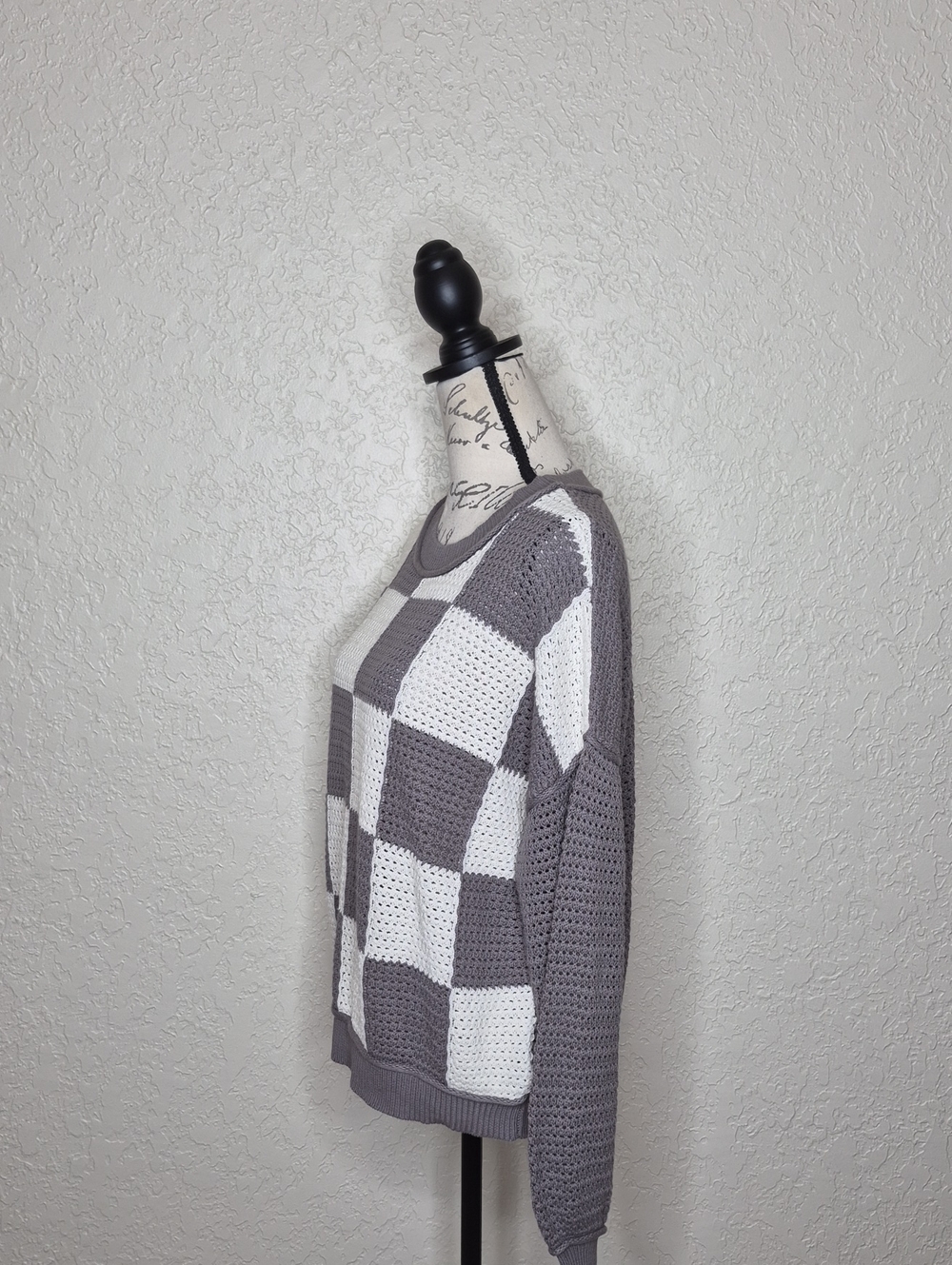 Blu Pepper Checkerboad Pattern Sweater Size S - Picture 2 of 6